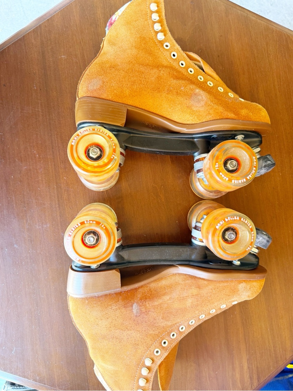 MOXI Lolly Skates Orange Suede Roller Skate - Picture 4 of 9
